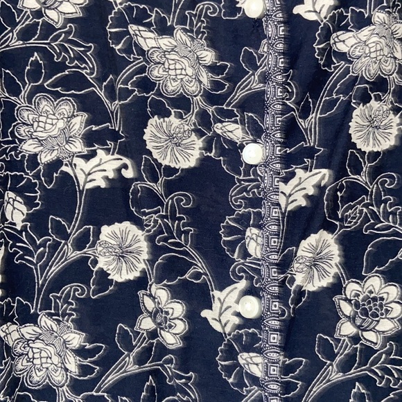 Gap Button Up Blouse - Picture 2 of 3